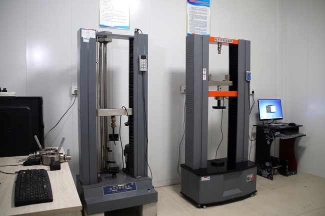 電子萬(wàn)能試驗(yàn)機(jī)